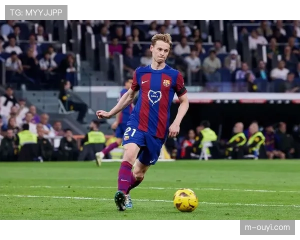 官方：巴萨中场加维因膝盖伤势复发，确定缺席本赛季剩余欧冠比赛