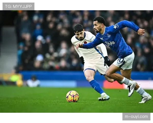 深度:数据分析显示,英超中下游球队采用低位防守后场均失球下降0.5个 深度:数据分析显示,英超中下游球队采用低位防守后场均失球下降0.5个